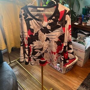 Calvin Klein floral blouse NWOT,medium, bell sleeves